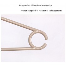  Plastic Coat Hanger